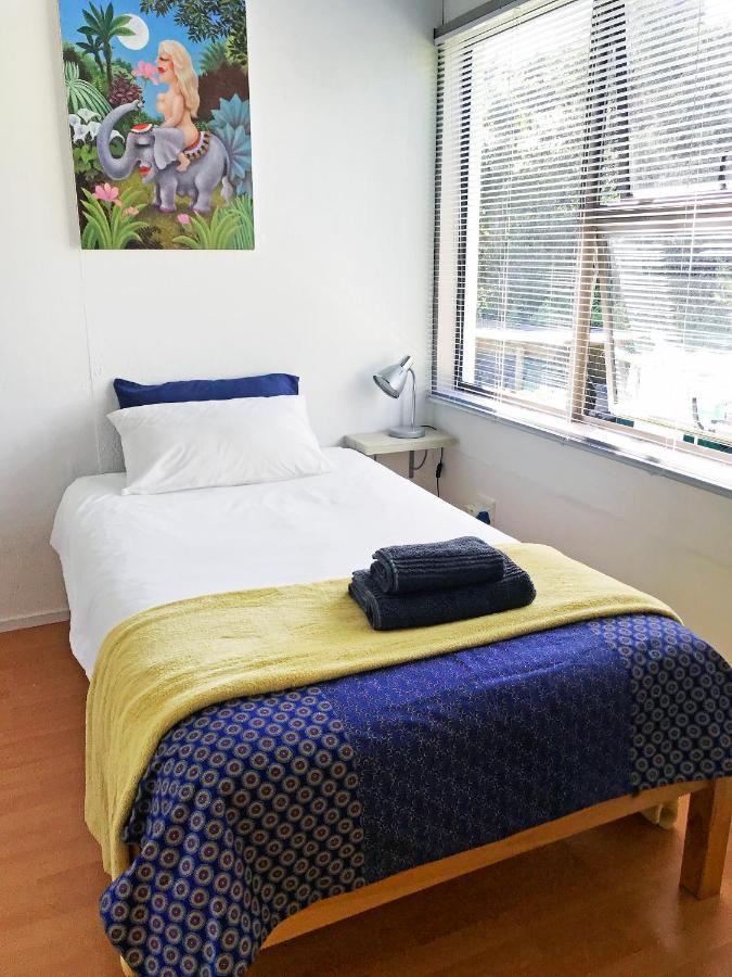Loeriewood Garden Apartment, Hunters Home Knysna Eksteriør billede