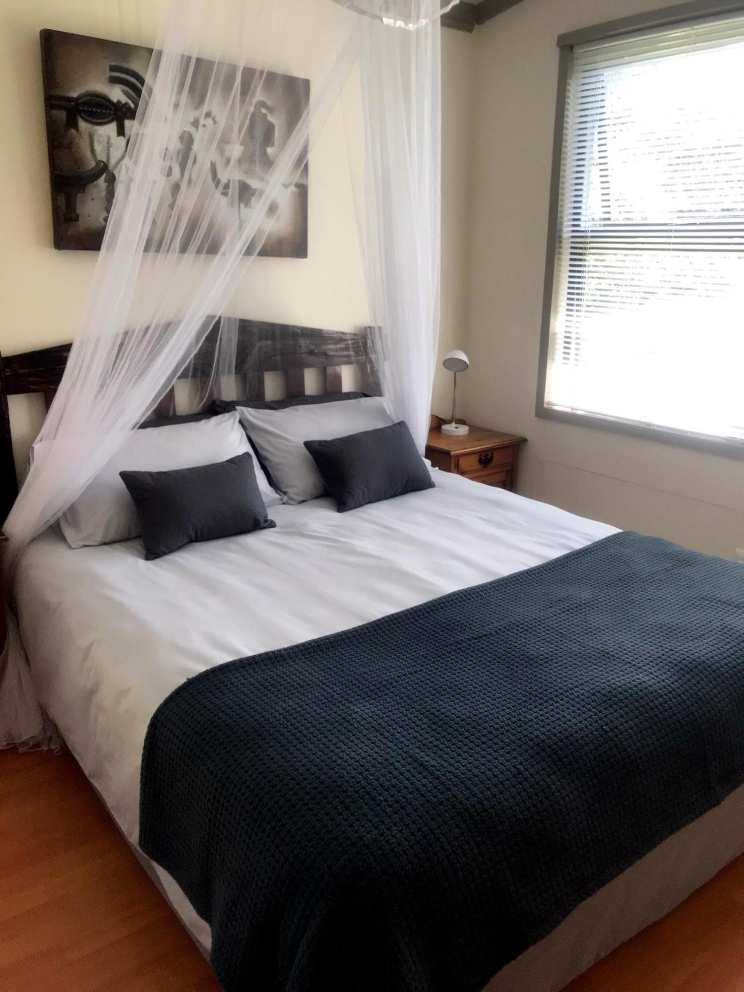 Loeriewood Garden Apartment, Hunters Home Knysna Eksteriør billede